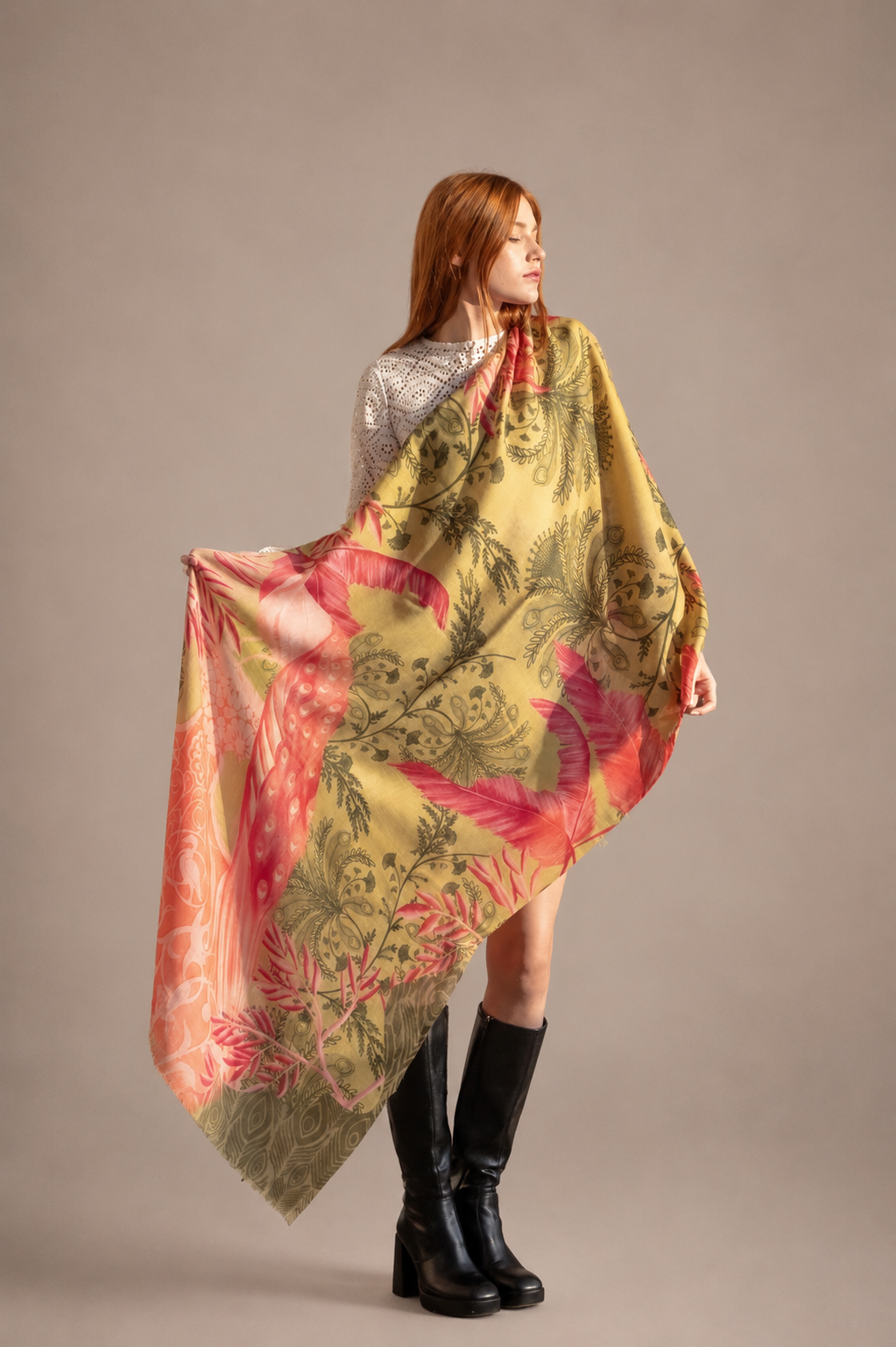 PHOTO GRANDE ECHARPE CACHEMIRE ISPAHAN OLIVE